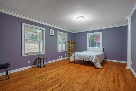 Quiet Retreat Just Steps from Everything: Renovated Home with Huge Yard! (id. 2117)