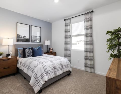 Private Room in 2Bed.1Bath