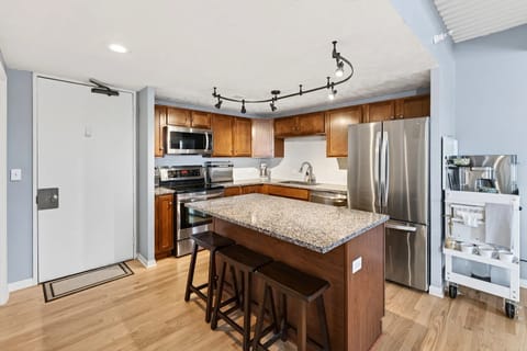 roommates in Omaha Entire Place 1Bed.1Bath - cirtru.com