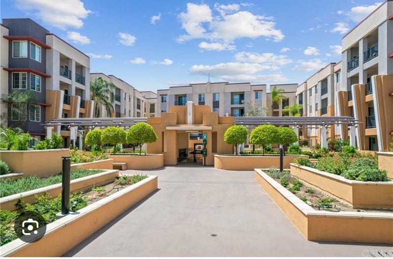roommates in Los Angeles Entire Place 1Bed.1Bath - cirtru.com