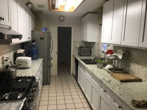 Room1Bed.1Bath