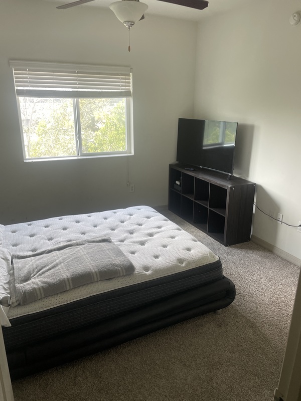roommates in North Miami Private Room in 3Bed.2Bath - cirtru.com