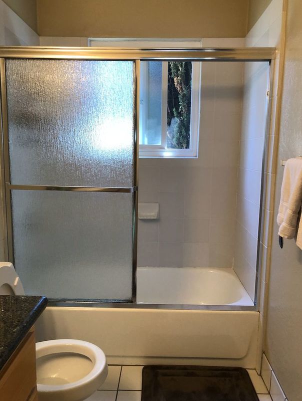 Private Room in 2Bed.2Bath