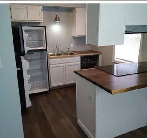 Private Room in 3Bed.2Bath