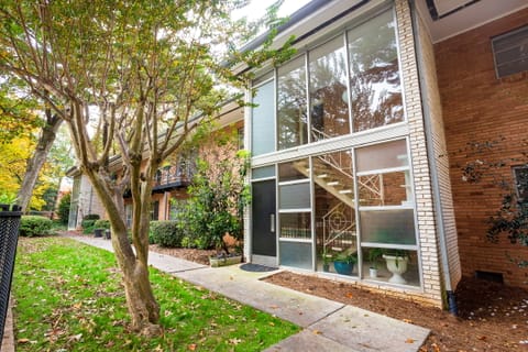 Private Room in 3Bed.2Bath