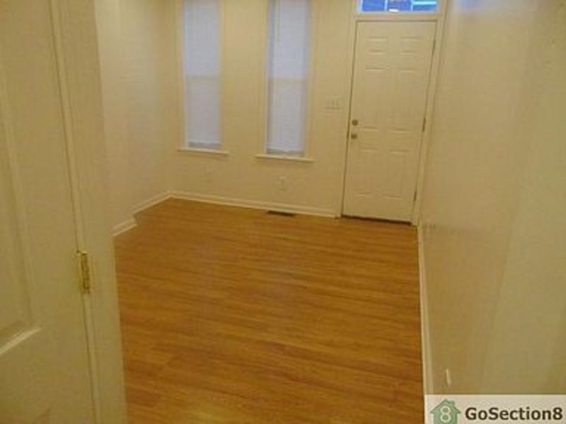 Private Room in 3Bed.1.5Bath