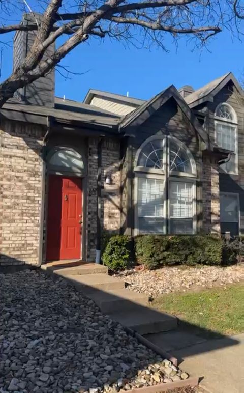 Shared Room in 2Bed.1Bath