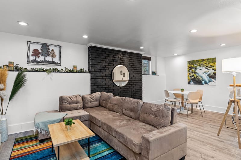 PWN GEM IN AUBURN (id. 43369)