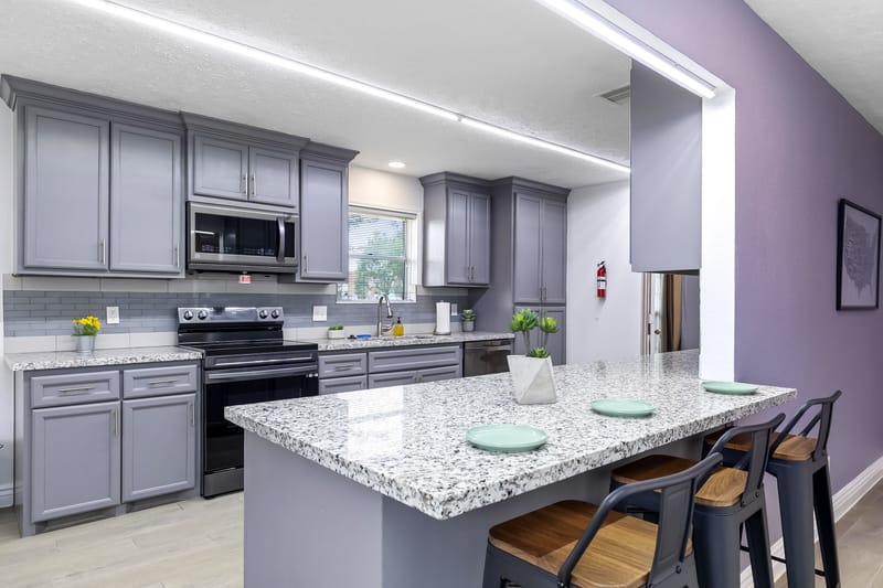 Your New Home Awaits! Southeast Houston  | Furnished Rooms & Hassle-Free Living! (id. 1730)