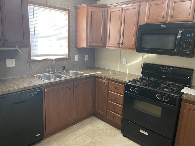 roommates in Milford Entire Place 3Bed.2Bath - cirtru.com