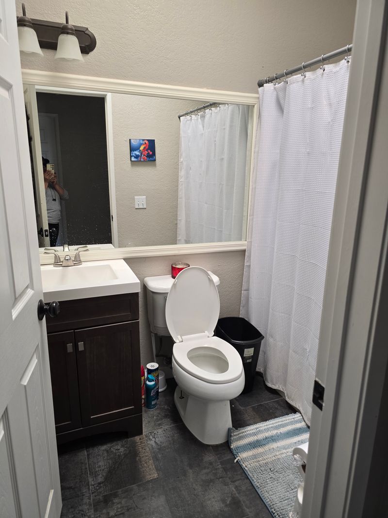 roommates in Victorville Room1Bed.1Bath - cirtru.com