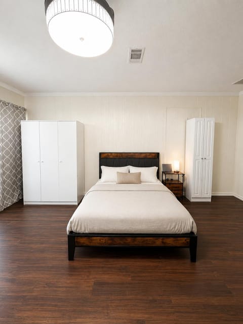 Bright, Clean & Comfortable Co-Living Home (id. 36774)