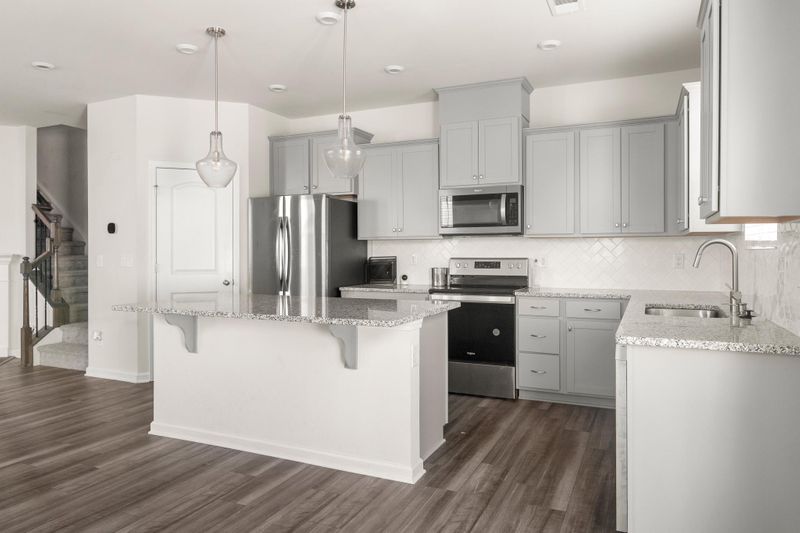 roommates in Undisclosed, Charlotte, NC 28269 New construction & high-quality Charlotte Townhouse (id. 10809) - cirtru.com