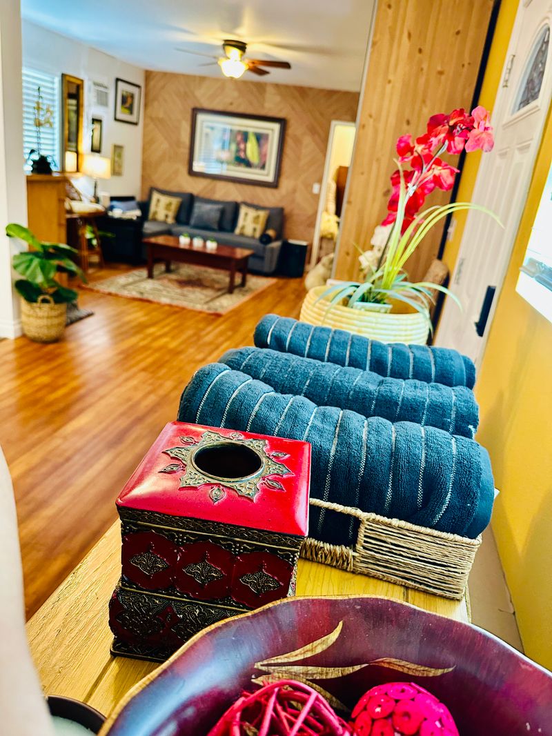 roommates in Santa Ana Entire Place 1Bed.1Bath - cirtru.com
