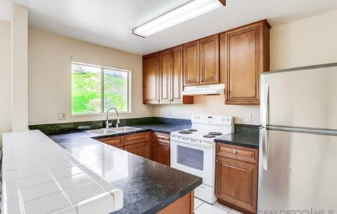Private Room in 2Bed.1Bath