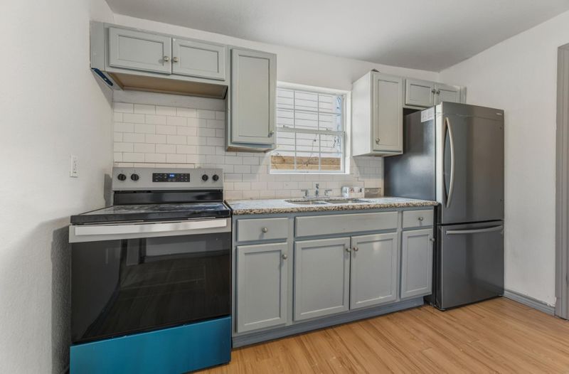 roommates in Undisclosed, Houston, TX 77022 Live in Northside (id. 27973) - cirtru.com