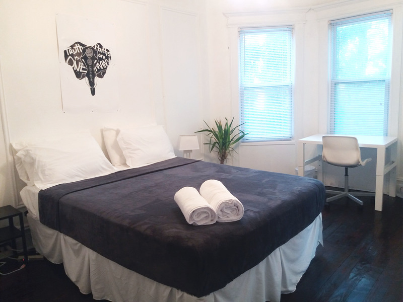 roommates in New York City Private Room in East Flatbush - cirtru.com