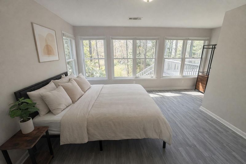 roommates in Undisclosed, Decatur, GA 30032 NEW Listing !!!  Decatur Home off Covington Hwy and I-285! Spacious Bedrooms, Single Level! (id. 30186) - cirtru.com