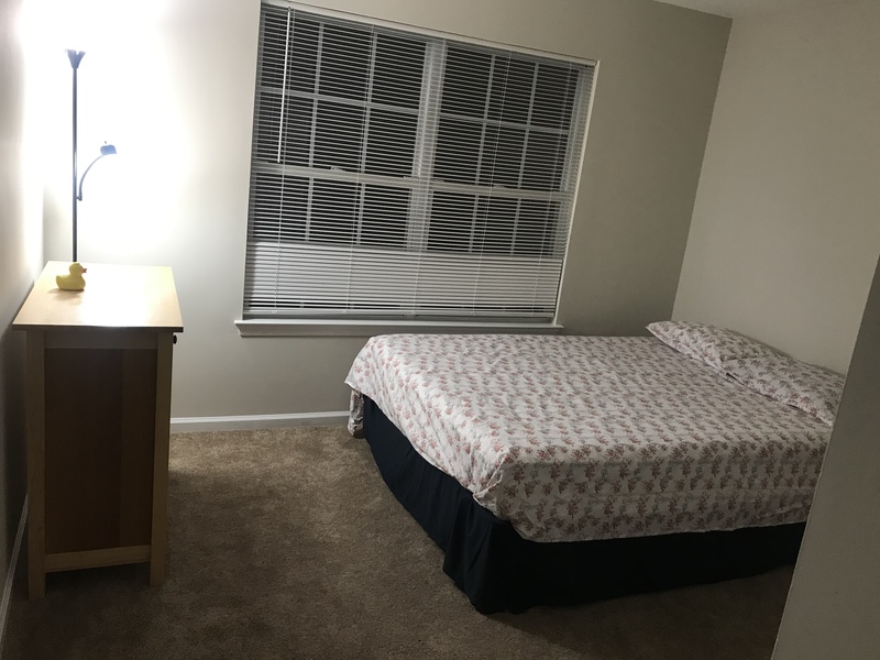 roommates in Robbinsville Township Private Room in Robbinsville - cirtru.com