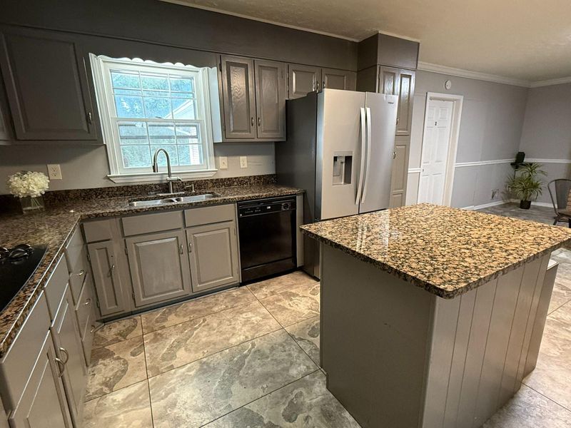 roommates in Undisclosed, Mableton, GA 30126 Rare Opportunity to Book This Top‑Rated Mableton Home!  XLarge First‑Floor Room  Responsive Host  Professionally Cleaned Laundry Onsite Last Room Available!  Fast Wi-Fi and Utilities Included (id. 972) - cirtru.com