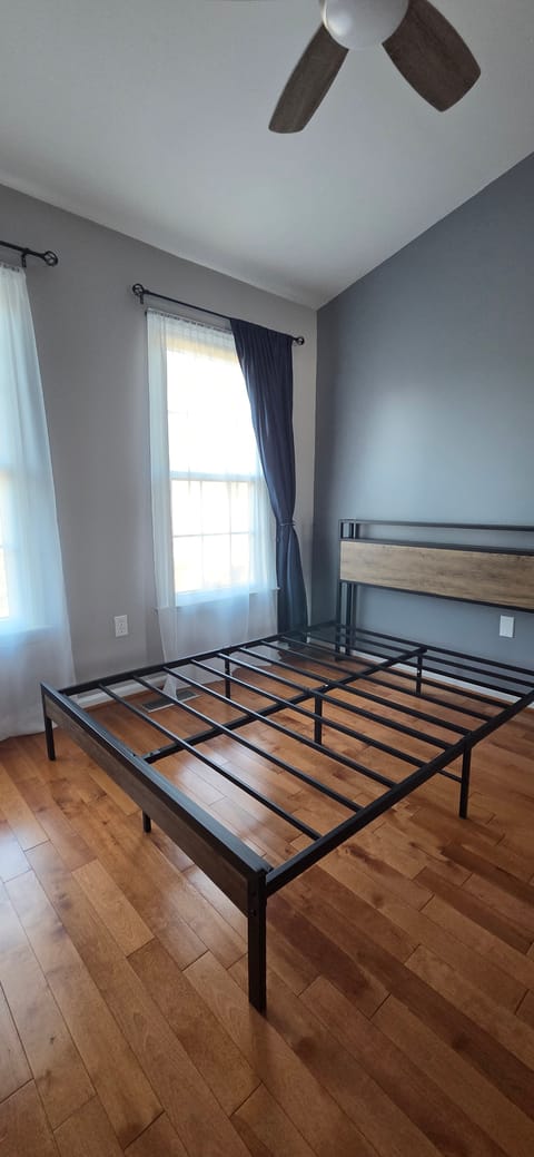 roommates in Sterling Private Room in 3Bed.2.5Bath - cirtru.com