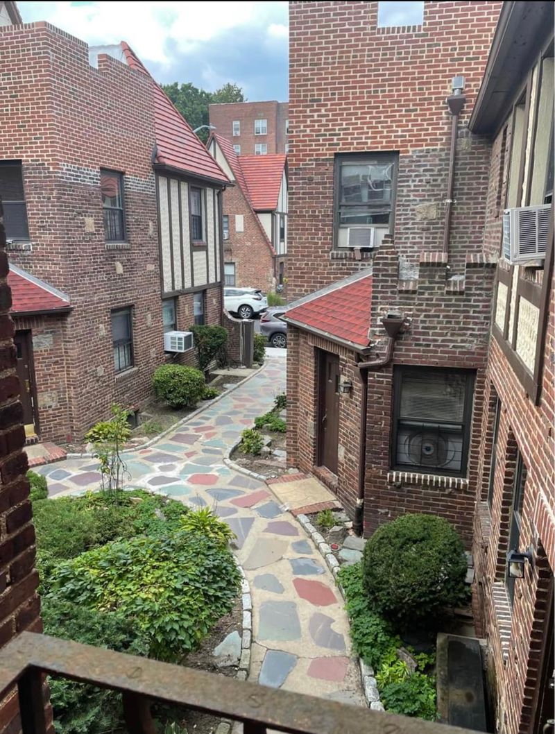roommates in New York City Private Room in 3Bed.1.5Bath - cirtru.com