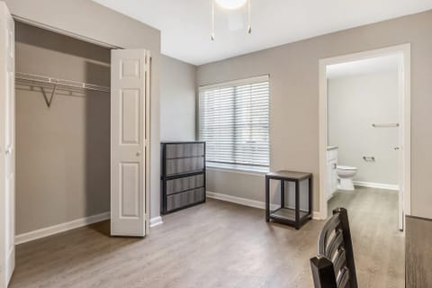 Room4Bed.4Bath