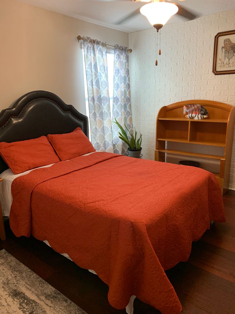 roommates in Dover Room5Bed.3Bath - cirtru.com
