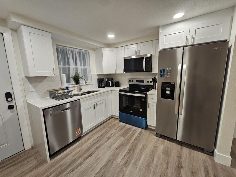 roommates in Undisclosed, Tampa, FL 33604 Newly Renovated, Transit-Friendly,  and Close to Everything! (id. 24191) - cirtru.com