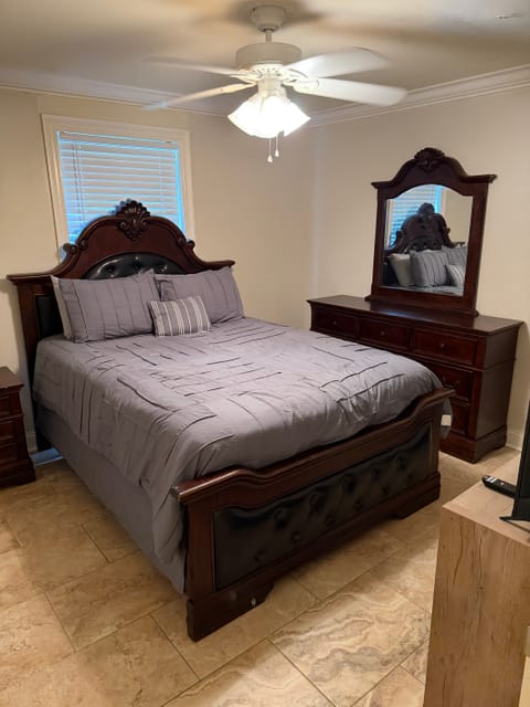 roommates in Baton Rouge Private Room in 4Bed.1Bath - cirtru.com
