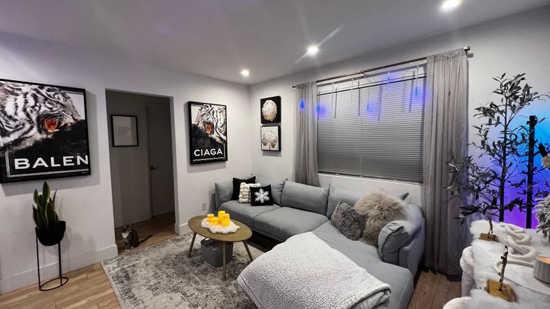 roommates in Los Angeles Entire Place 1Bed.1Bath - cirtru.com