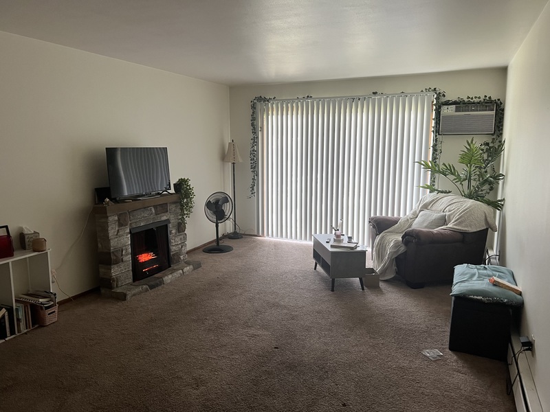 roommates in Milwaukee Private Room in 2Bed.1Bath - cirtru.com