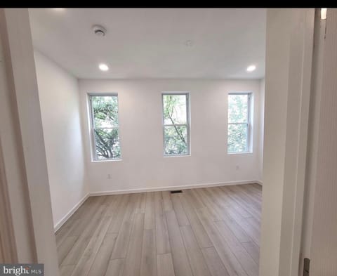 Entire Place 4Bed.2.5Bath
