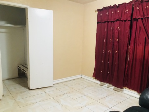 Private Room in 1Bed.1Bath