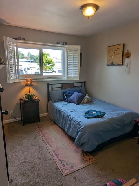 roommates in San Diego Room3Bed.1Bath - cirtru.com