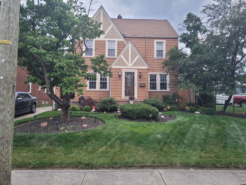 roommates in Garfield Heights Private Room in 4Bed.3Bath - cirtru.com
