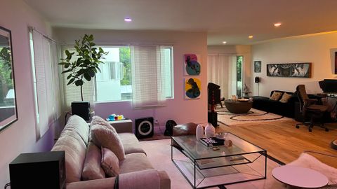 Room2Bed.3Bath