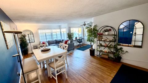 Private Room in 3Bed.2Bath