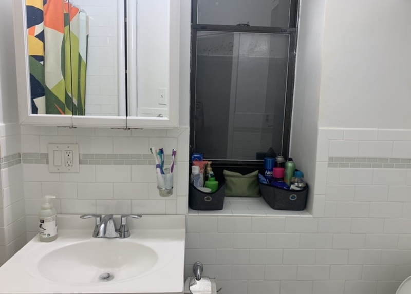 Private Room in 3Bed.1Bath