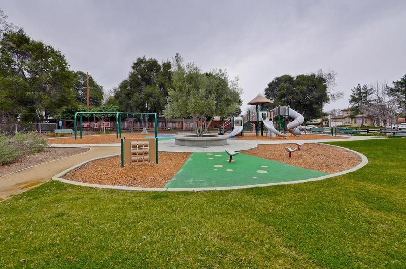 roommates in Cupertino Room mate needed in 2Bed.1Bath - cirtru.com