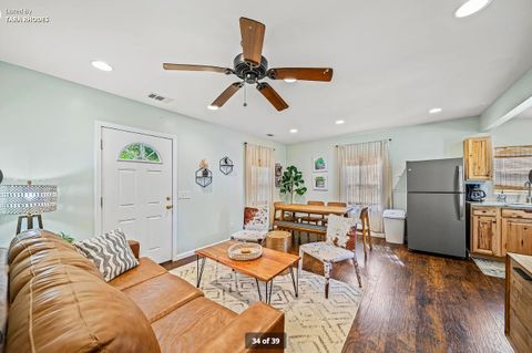 Entire Place 3Bed.1.5Bath