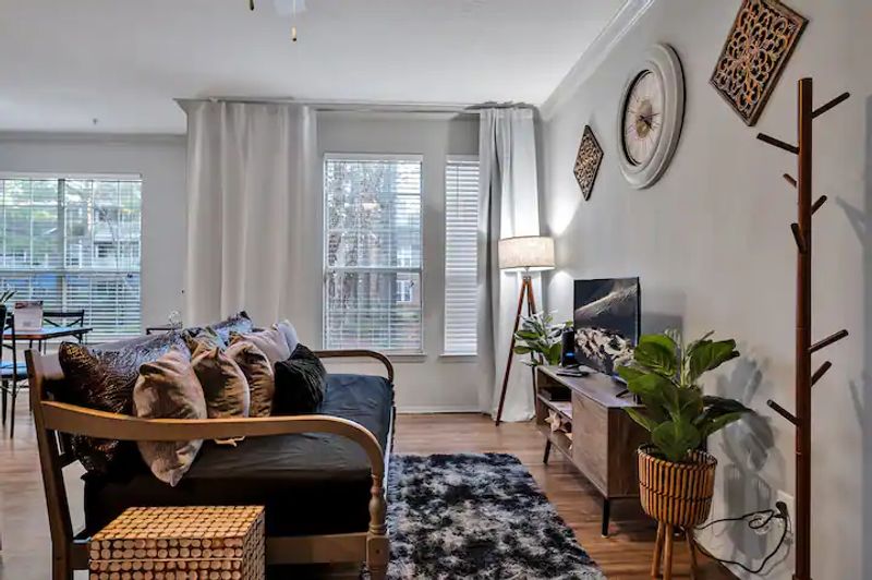 roommates in Durham Entire Place 2Bed.2Bath - cirtru.com