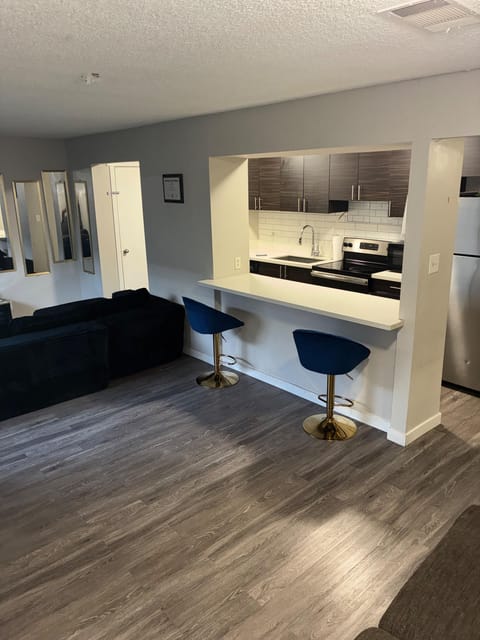 University District Home (id. 38799)