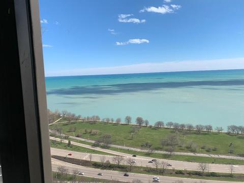 roommates in Chicago Lovely Lakeview Apt to share - cirtru.com