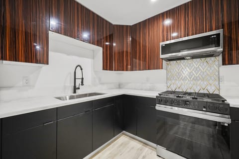 roommates in Los Angeles Entire Place 2Bed.1Bath - cirtru.com