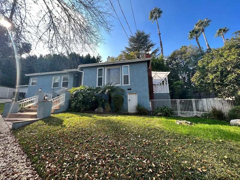 roommates in Studio City Room2Bed.2Bath - cirtru.com