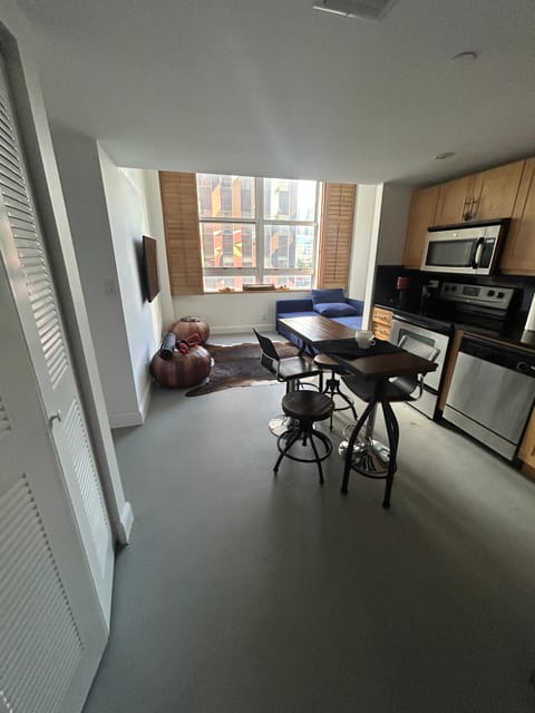 Private Room in 2Bed.1Bath