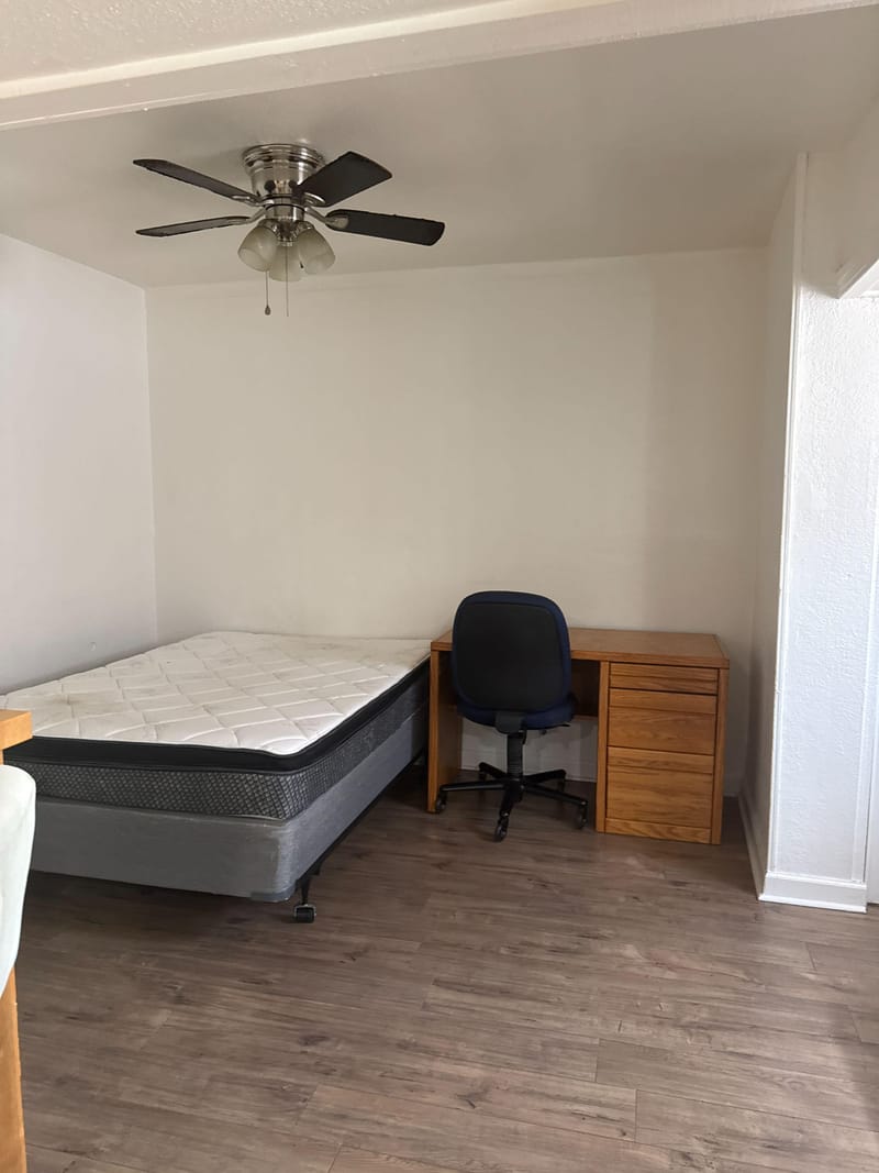 roommates in Undisclosed, St. Petersburg, FL 33705 PRIVATE Studio Apartment in Historic Uptown! (id. 37563) - cirtru.com