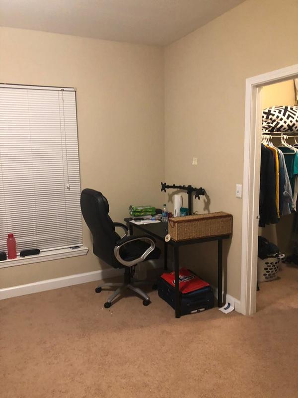 Private Room in 1Bed.1Bath