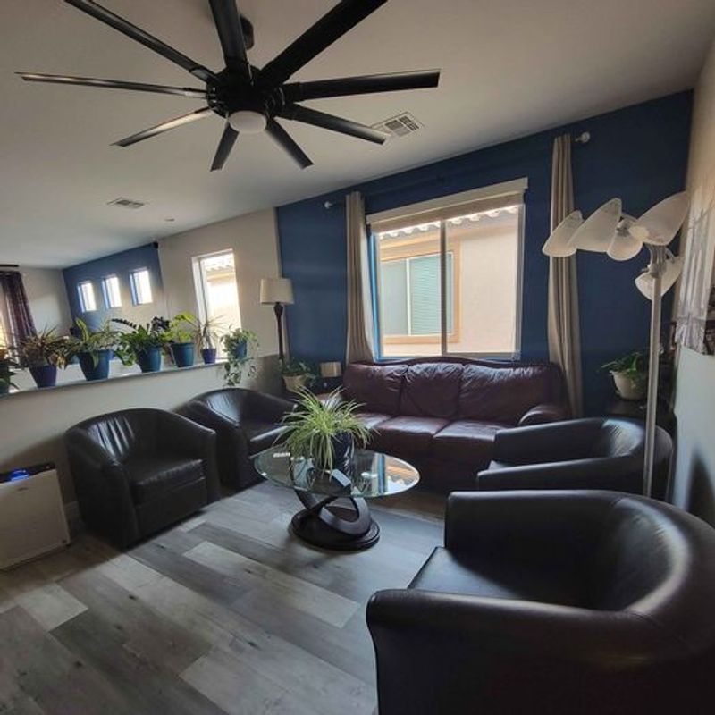 Private Room in 4Bed.3Bath